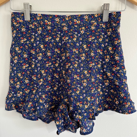 American Eagle Retro High Waisted Floral Soft Short S - Picture 4 of 6